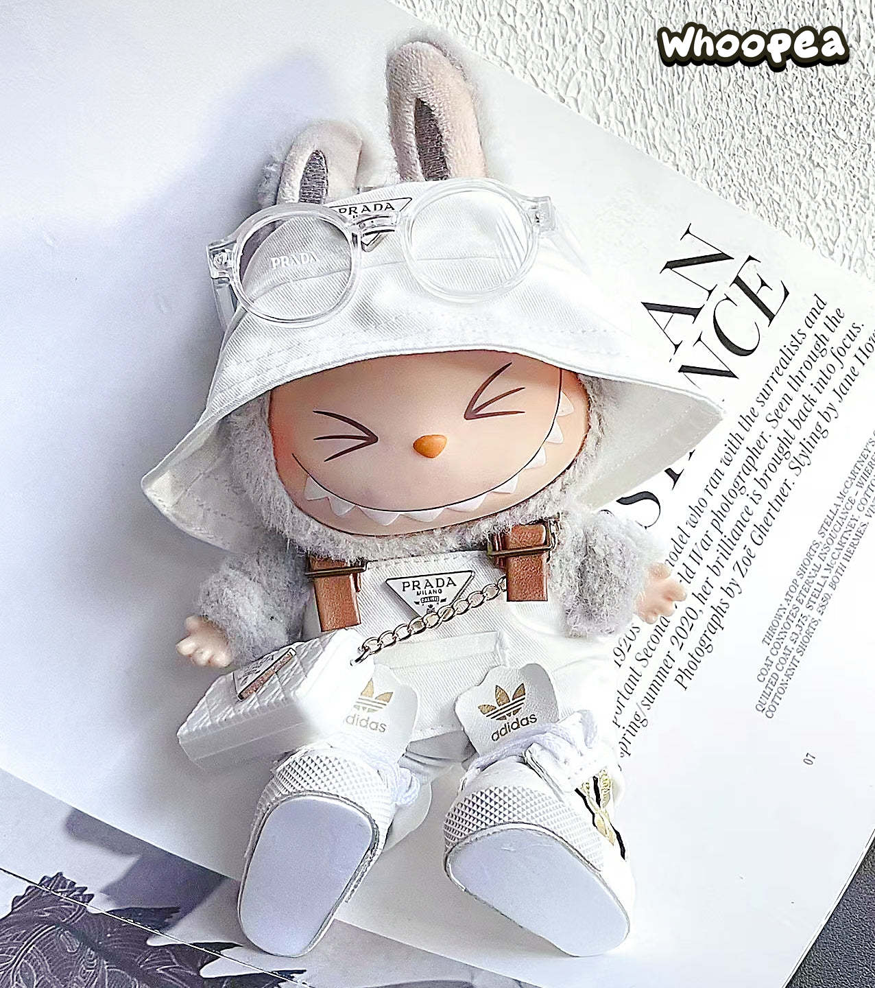 Prabangos įkvėptas Labubu stiliaus drabužių rinkinys