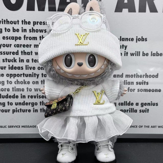 Prabangos įkvėptas Labubu stiliaus drabužių rinkinys